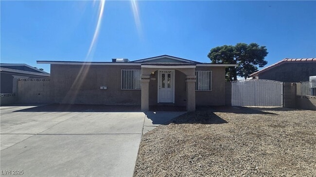 Photo - 4533 W Desert Inn Rd