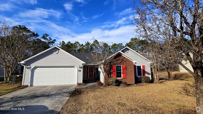 Building Photo - 118 Carolina Pines Dr Rental