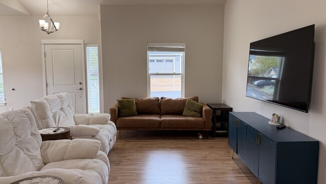 Photo - 301 Wintersage