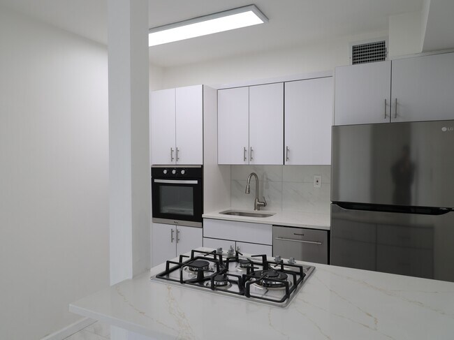 Photo - 6050 Boulevard E Unit 21D