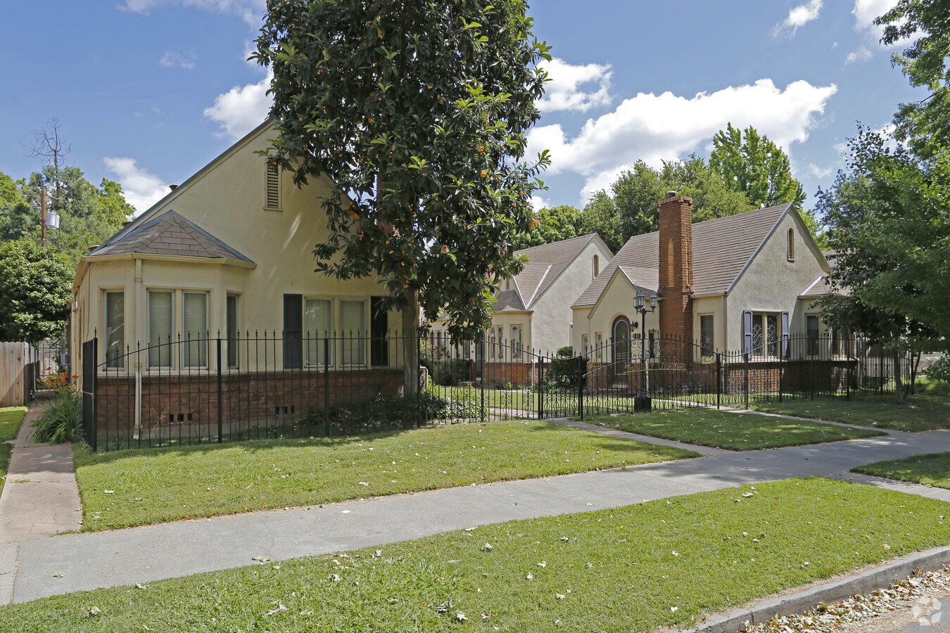 Photo - McKinley Courtyard Apartments