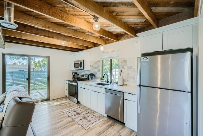 Photo - 9443 5th Ave SW