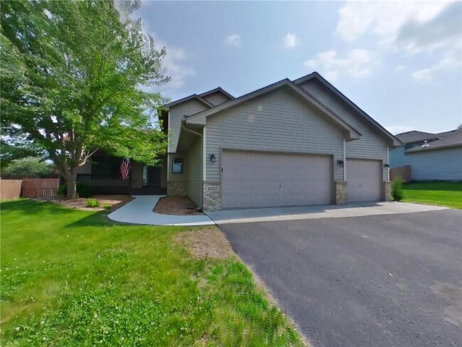 Photo - 10527 61st Pl House