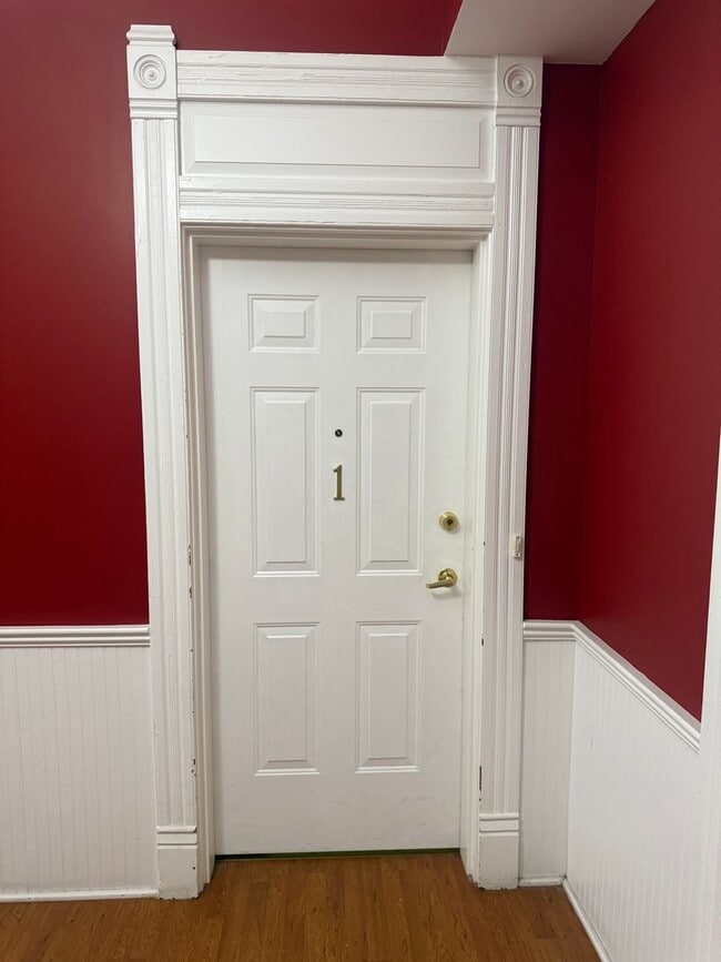 Photo - 200 E 9th St Unidad 1