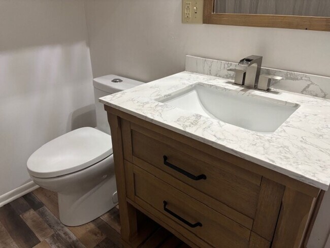 Photo - Starlight Rentals Unit 106 1/2 E. Jefferson Apt A