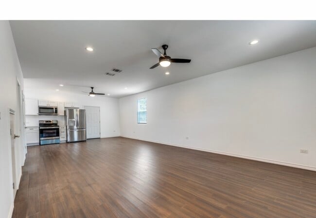 Photo - 156 Pioneer Rd