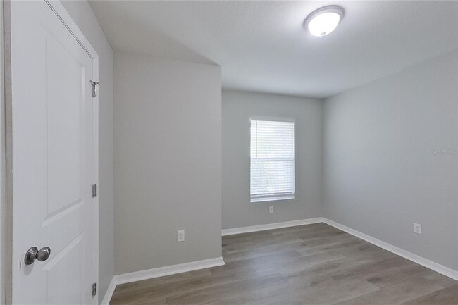 Photo - 18310 Gibraltar Ln