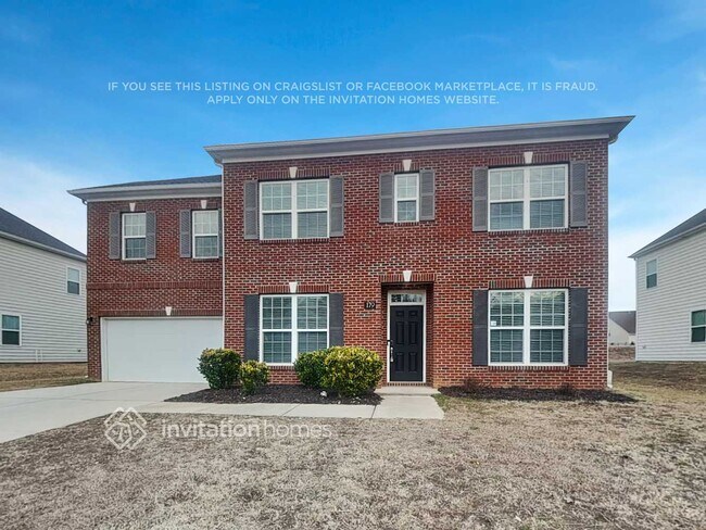 Building Photo - 179 Sassafras Rd