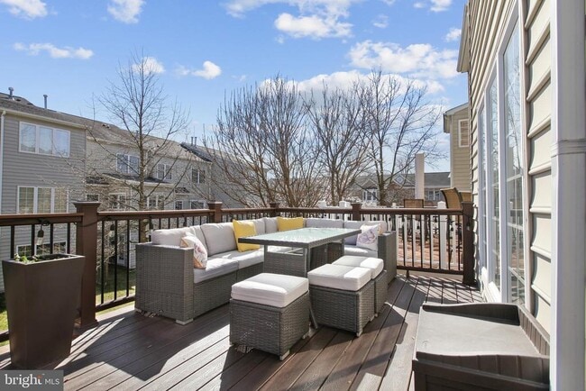 Photo - 8907 Samuel Joy Way