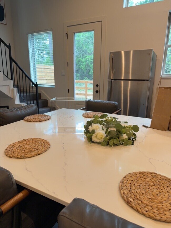 Photo - 13102 Honey Suckle Ridge Ln