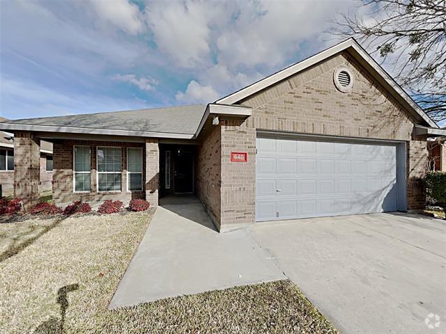 Building Photo - 640 Babbling Brook Dr Rental