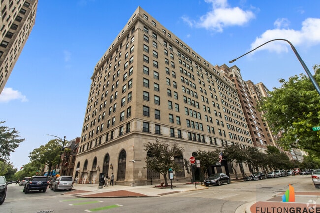 Building Photo - 2100 N Lincoln Park W Unit 11BN Rental