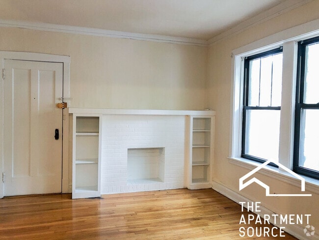 Building Photo - 2607 W Gunnison St Unit 2 Rental