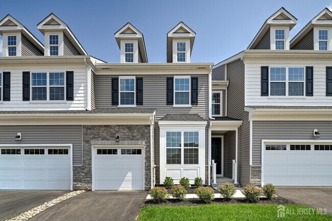 Photo - 13 Griffin Ln