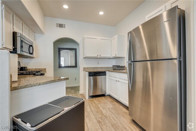 Building Photo - 6480 Annie Oakley Dr Unit 314 Rental