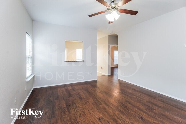 Photo - 1309 Alder Tree Ln