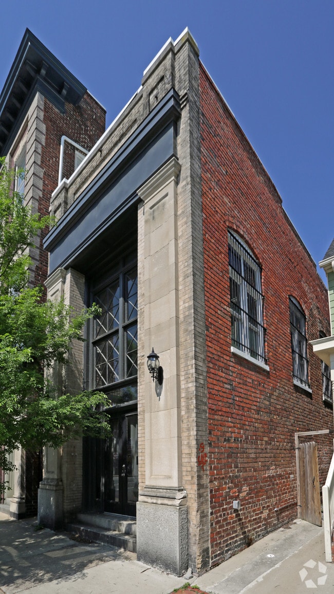 CT Russell Apartments