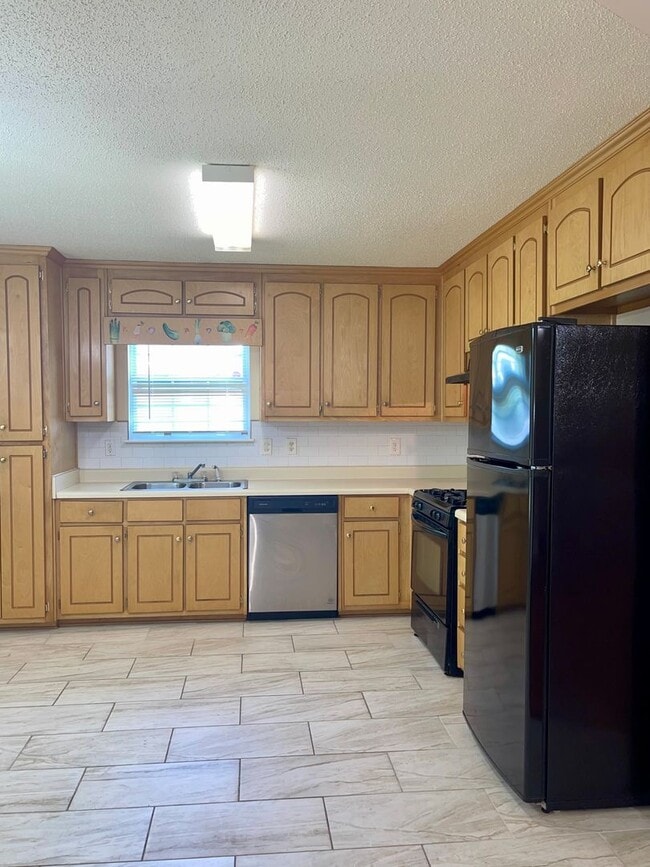 Photo - WELCOME HOME!! Beautiful, Spectacular, and Spacious Ranch!