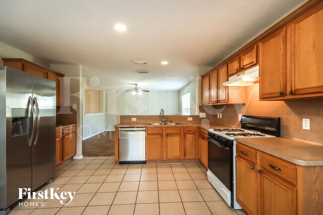 Photo - 17903 Seco Creek Ln