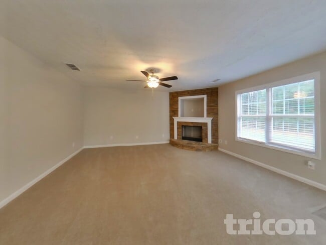 Photo - 338 Shadowbrooke Cir SW