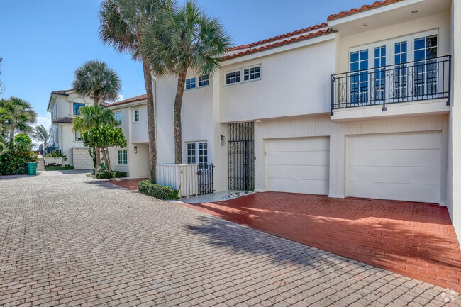 Building Photo - 220 Celestial Way Rental