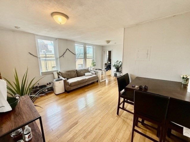 Photo - 1 Noyes Pl Unit 8