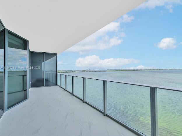 Photo - 700 NE 24th St Unit 1006