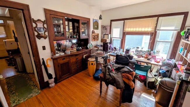 Photo - 69 Bedford St SE Unidad 2