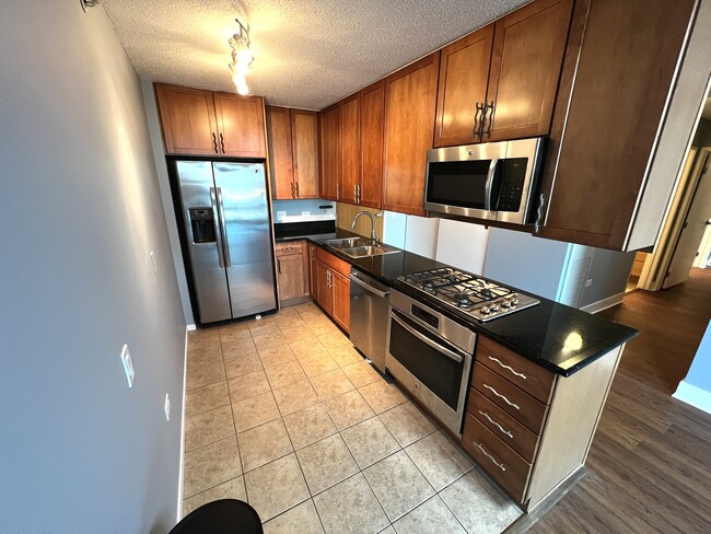 Photo - 9655 Woods Dr Unidad 1405