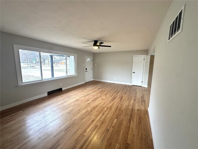 Photo - 67 Strecker Rd