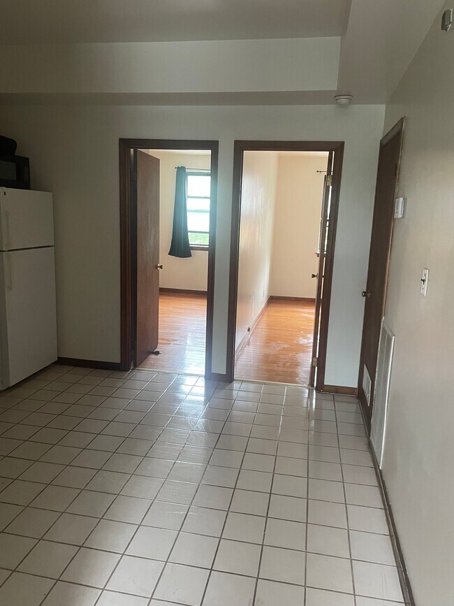 Photo - 3517 Lancaster Ave Unit 2