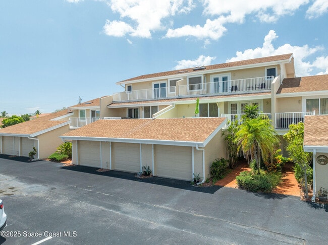 Building Photo - 105 La Costa St Unit 6c Rental