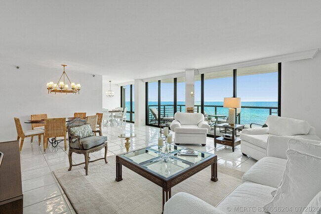 Building Photo - 250 S Ocean Blvd Unit 6c