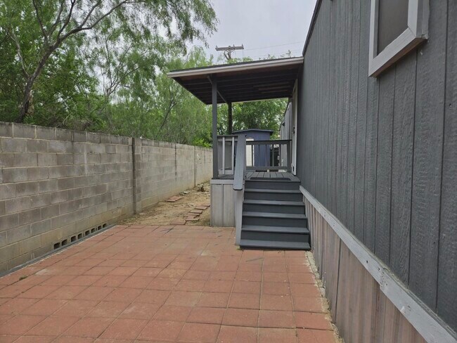 Photo - 8604 Superior Dr