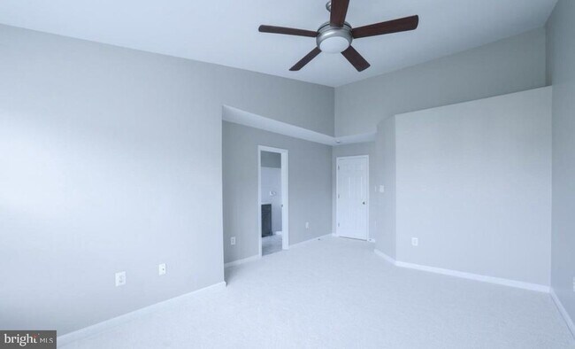 Photo - 20484 Blue Heron Terrace