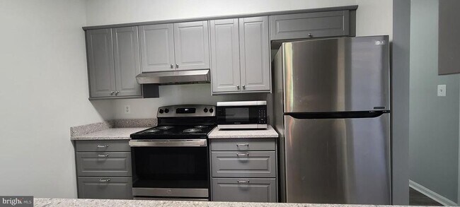 Photo - 5829 Orchard Hill Ct Unit 5829