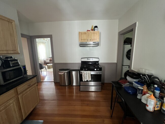195 Hancock St Unit 2