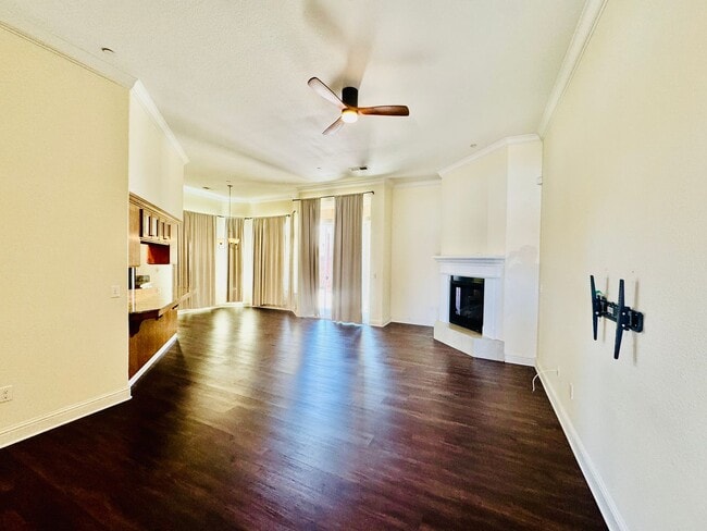Photo - Beautiful 3 Bedroom 2 Bath Home in Los Banos FOR RENT!