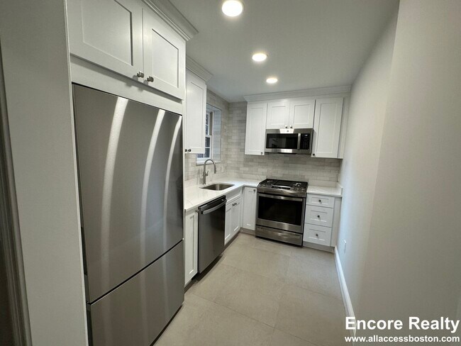 Photo - 35 Park St Unit 2