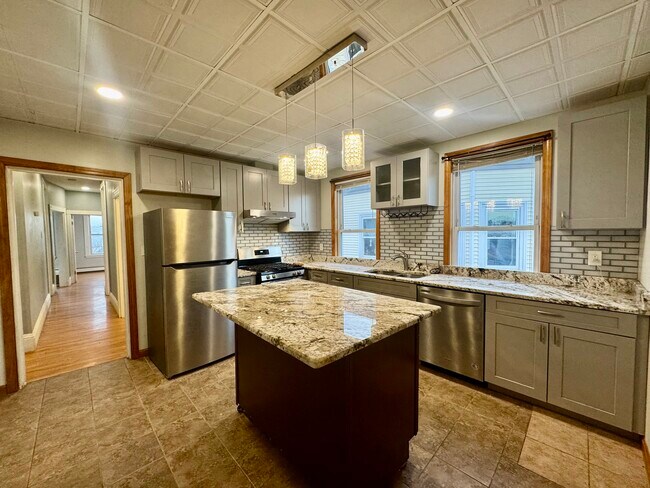 Photo - 372 Prospect St Unit 3