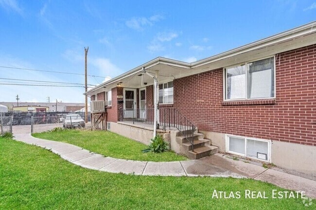 Building Photo - 1479 W Byers Pl Rental
