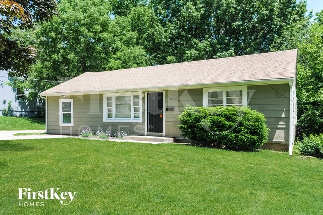 Photo - 11319 Bennington Ave