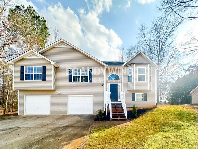 Photo - 581 Twin Oaks Ln