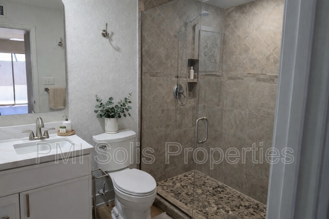 Photo - 18036 N 45th Ave