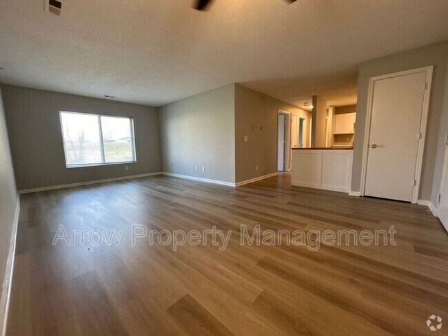 Building Photo - 1216 S 2nd St Unit 302 Rental