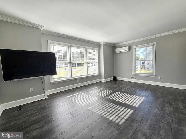 Photo - 8681 Mar Lynn Dr