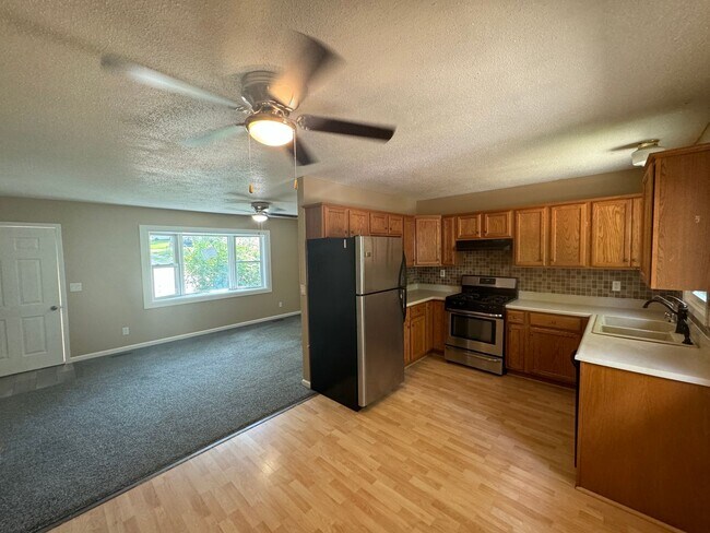 Photo - Spacious 3-Bedroom in Milan with 2-Car Garage!