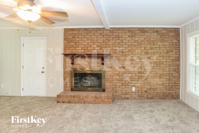 Photo - 6404 Pencade Ln