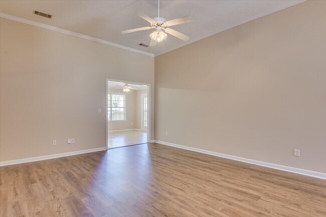 Photo - 1223 Carriage Dr