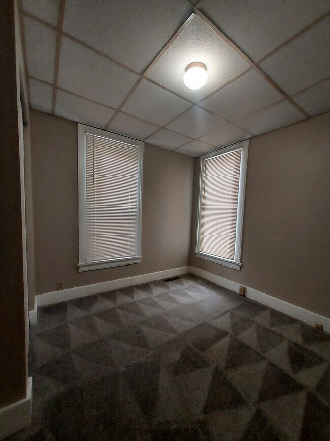 Photo - 79 N 10th St Unidad A